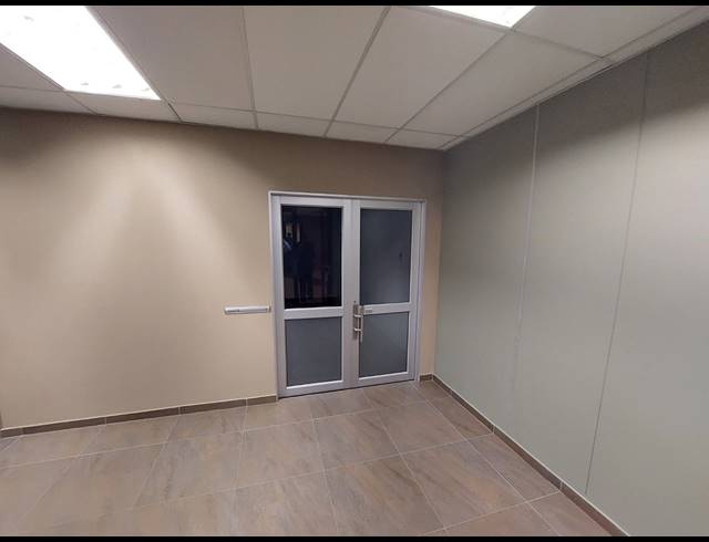 125M² OFFICE TO LET IN BEDFORDVIEW